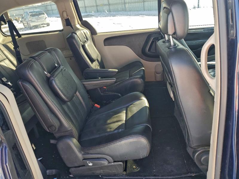 Photo 11 from auction – 2013 CHRYSLER TOWN & COU with VIN 2C4RC1BG4DR508725
