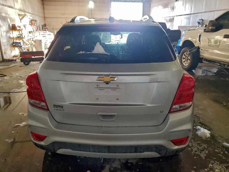 Photo 6 from auction – 2019 CHEVROLET TRAX with VIN KL7CJLSB1KB963424