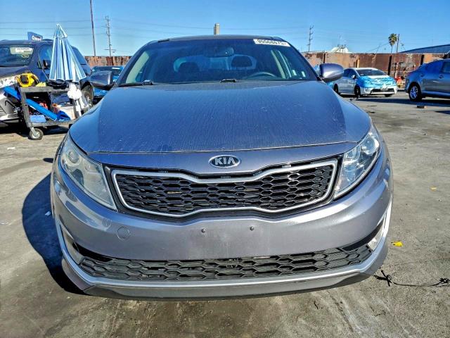 Photo 5 from auction – 2012 KIA OPTIMA HYB with VIN KNAGM4AD7C5021167