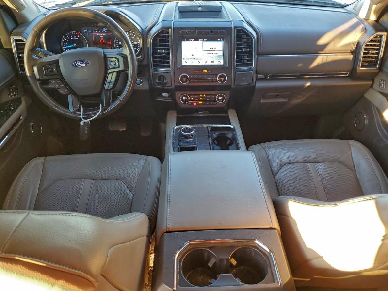 Photo 8 from auction – 2019 FORD EXPEDITION with VIN 1FMJK1KT0KEA19404