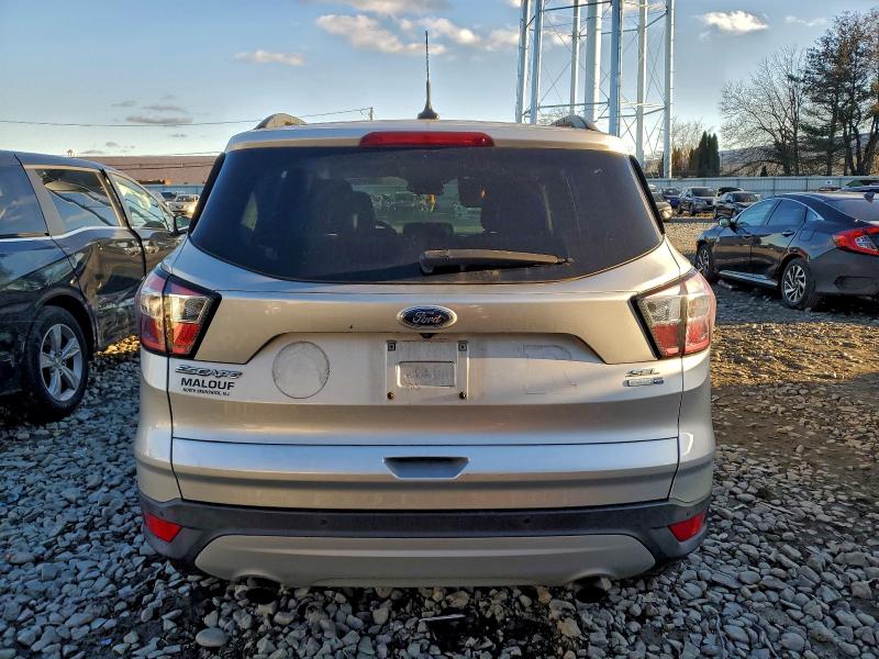 Photo 6 from auction – 2018 FORD ESCAPE SEL with VIN 1FMCU9HD8JUB92965