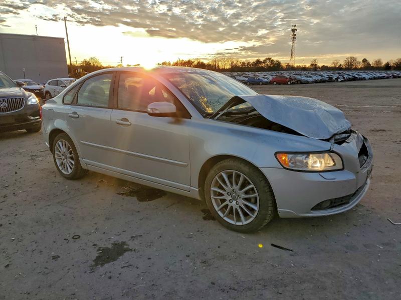 Photo 4 from auction – 2009 VOLVO S40 2.4I with VIN YV1MS382892442684
