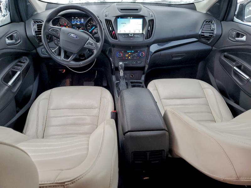 Photo 8 from auction – 2018 FORD ESCAPE SEL with VIN 1FMCU0HD6JUD47850