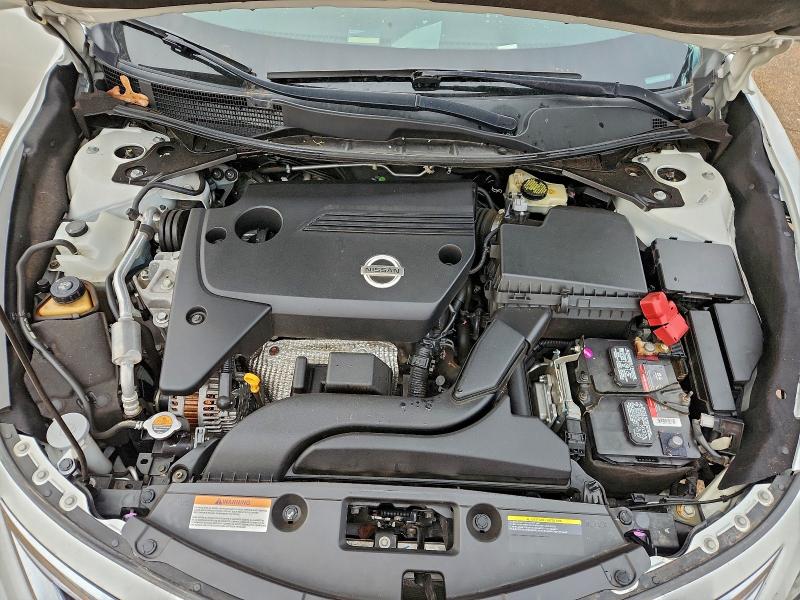 Photo 11 from auction – 2015 NISSAN ALTIMA 2.5 with VIN 1N4AL3AP0FN867862
