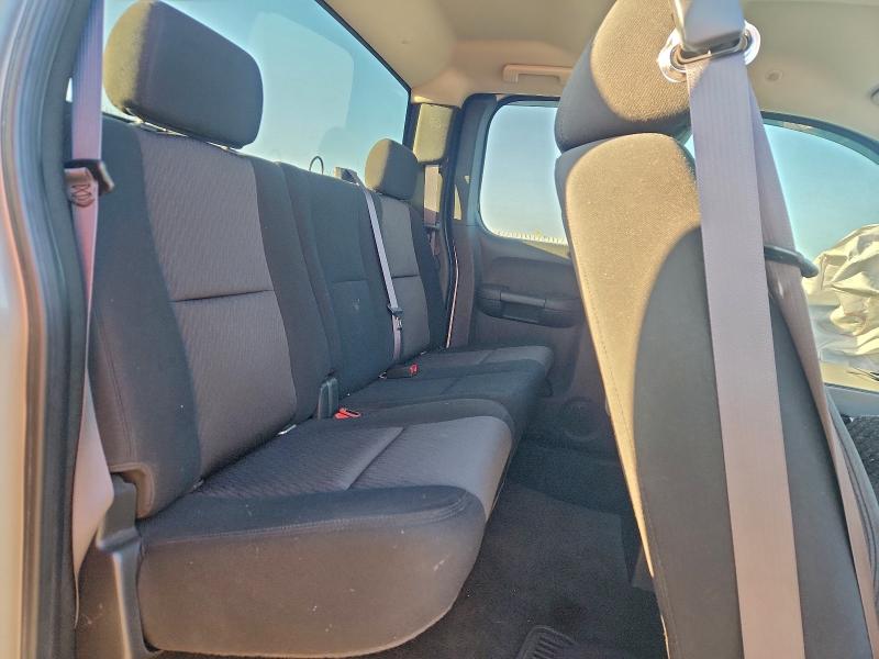Photo 10 from auction – 2011 GMC SIERRA C15 with VIN 1GTR1VE03BZ172211
