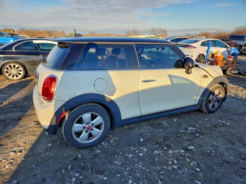 Photo 3 from auction – 2017 MINI COOPER with VIN WMWXP5C32H2D71559