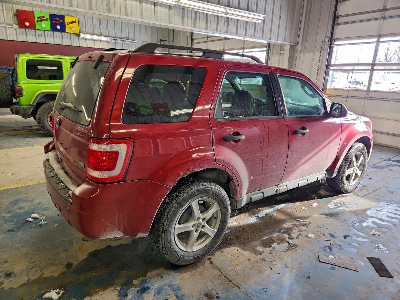 Photo 3 from auction – 2011 FORD ESCAPE XLT with VIN 1FMCU0DG7BKB33494
