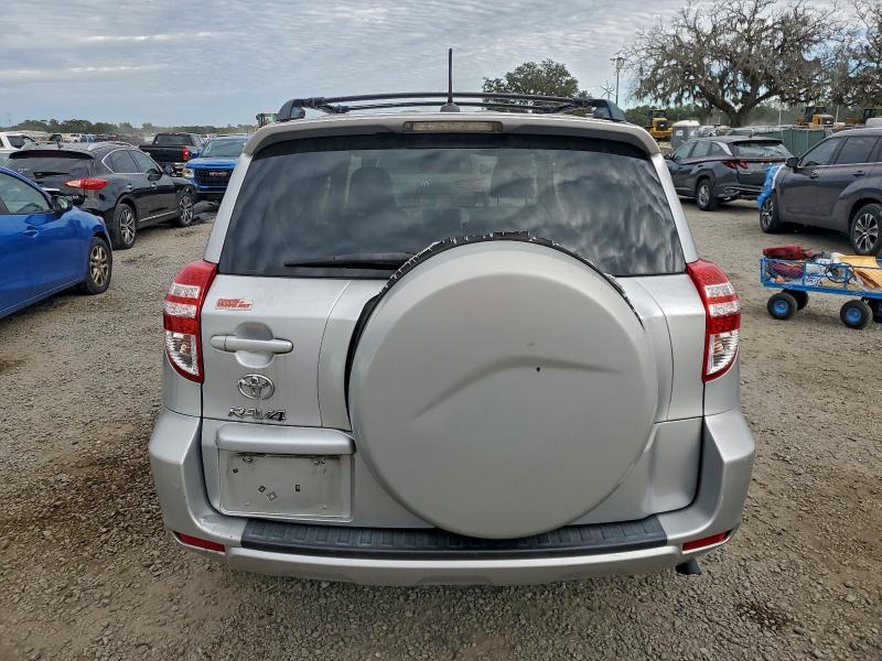 Photo 6 from auction – 2011 TOYOTA RAV4 with VIN JTMZF4DV0BD030971