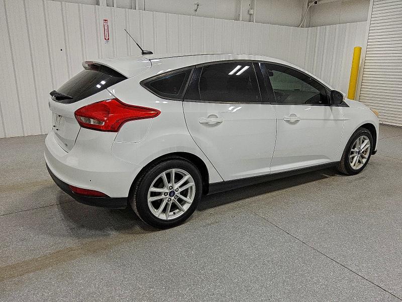 Photo 3 from auction – 2017 FORD FOCUS SE with VIN 1FADP3K25HL315065