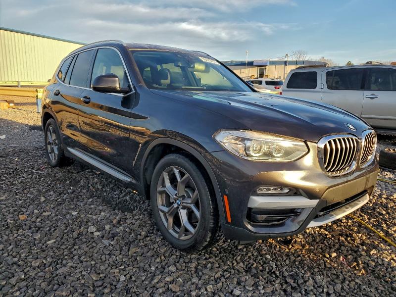 Photo 4 from auction – 2019 BMW X3 SDRIVE3 with VIN 5UXTR7C58KLR38671