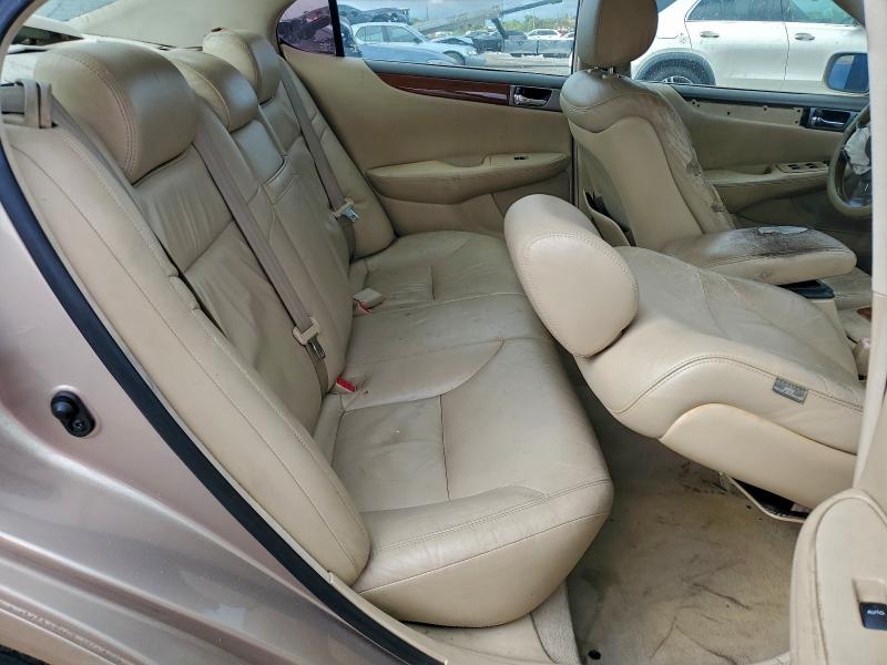 Photo 10 from auction – 2005 LEXUS ES with VIN JTHBA30G855063067