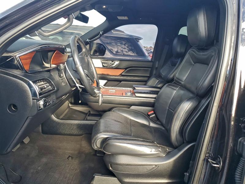 Photo 7 from auction – 2019 LINCOLN NAVIGATOR with VIN 5LMJJ2LT8KEL13878