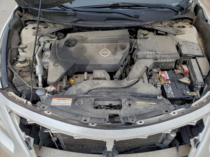 Photo 11 from auction – 2013 NISSAN ALTIMA with VIN 1N4AL3AP3DC254739
