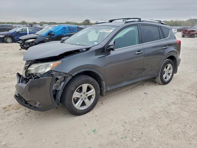 TOYOTA RAV4 XLE 2014 with VIN 2T3WFREV1EW113783 - Photo from auction