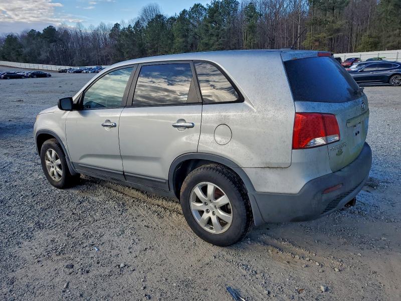 Photo 2 from auction – 2011 KIA SORENTO BA with VIN 5XYKT3A14BG145709