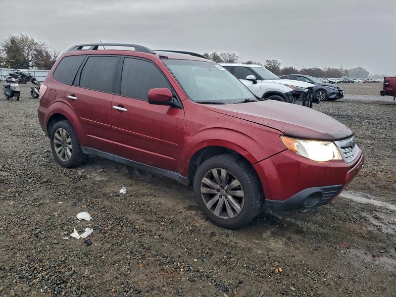 Photo 4 from auction – 2011 SUBARU FORESTER 2 with VIN JF2SHADC4BH747621