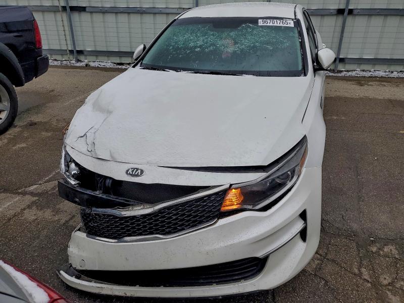 Photo 5 from auction – 2016 KIA OPTIMA with VIN KNAGT4L36G5086427
