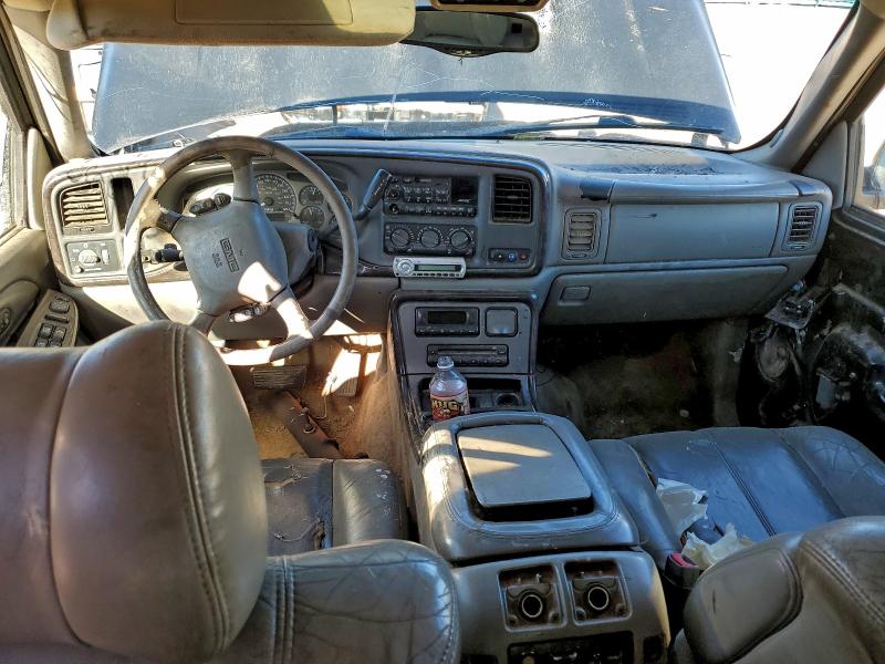 Photo 8 from auction – 2002 GMC DENALI with VIN 1GKFK66U82J206606