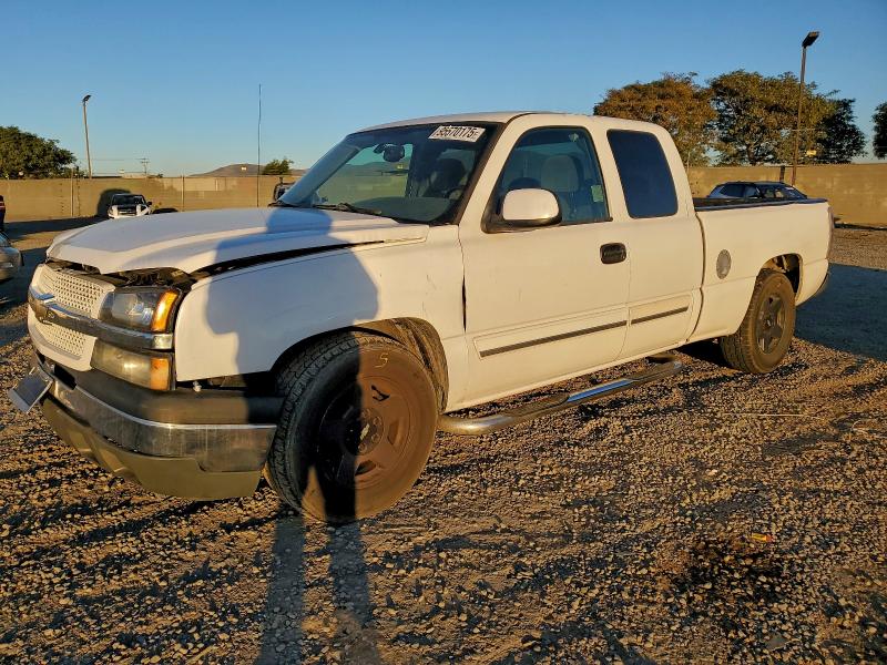 CHEVROLET SILVERADO 2003 with VIN 2GCEC19TX31387763 - Photo from auction