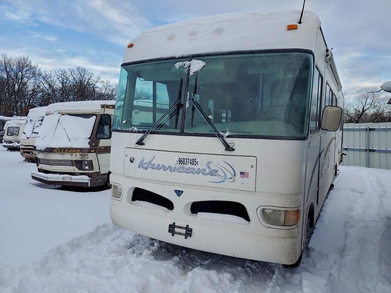 Photo 2 from auction – 2002 FORD MOTORHOME with VIN 1FCMF53S820A03757