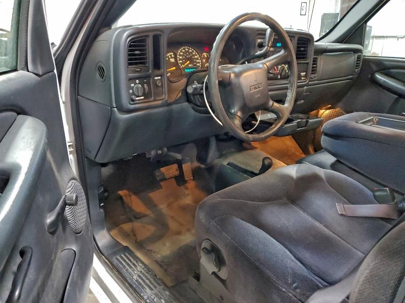 Photo 8 from auction – 2000 GMC NEW SIERRA with VIN 1GTEK14T6YE357613