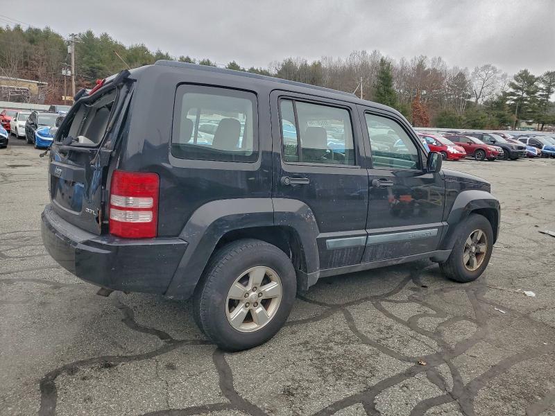 Photo 3 from auction – 2008 JEEP LIBERTY SP with VIN 1J8GN28K78W279336