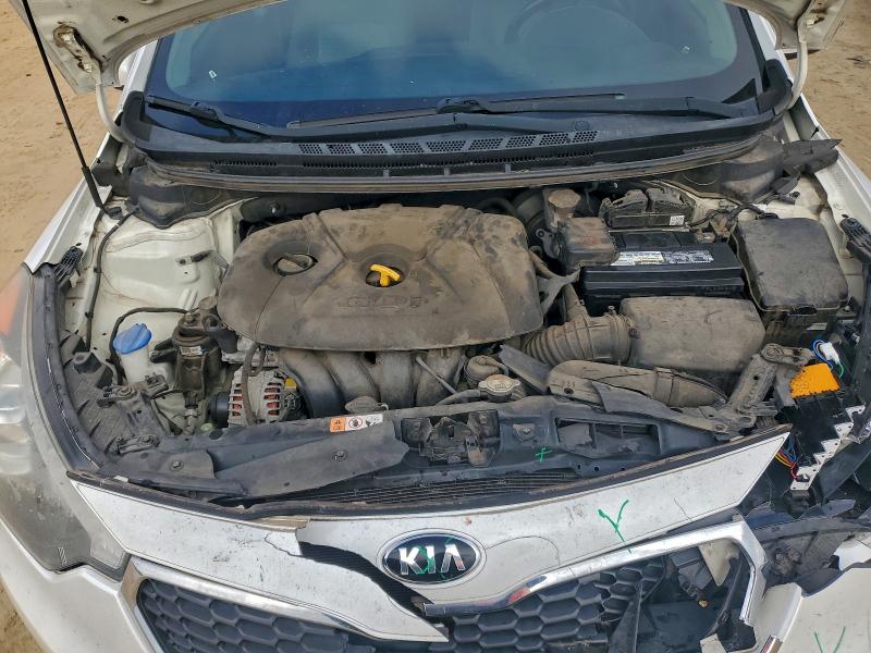 Photo 11 from auction – 2015 KIA FORTE EX with VIN KNAFX4A84F5302241