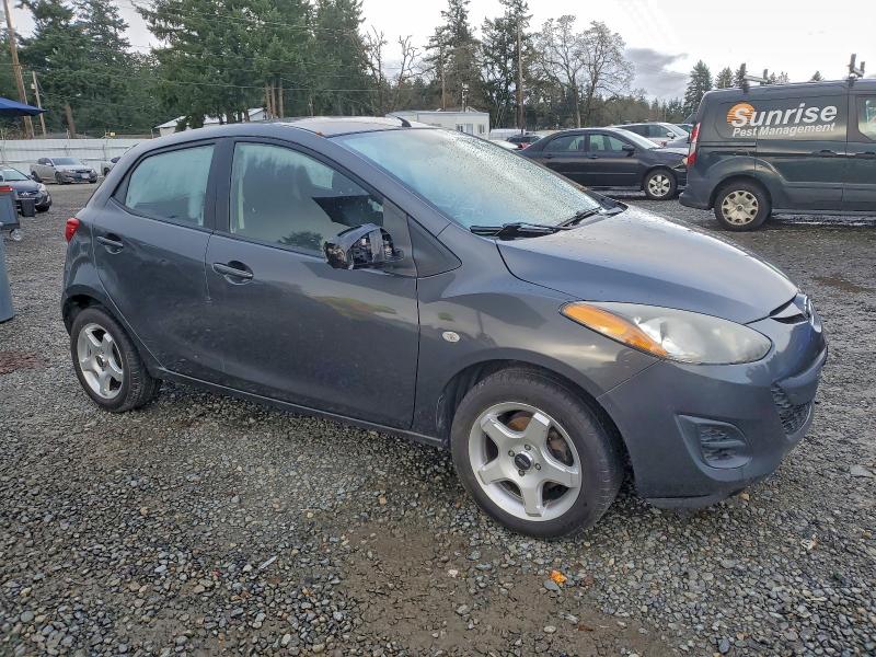 Photo 4 from auction – 2013 MAZDA MAZDA2 with VIN JM1DE1KY2D0162567