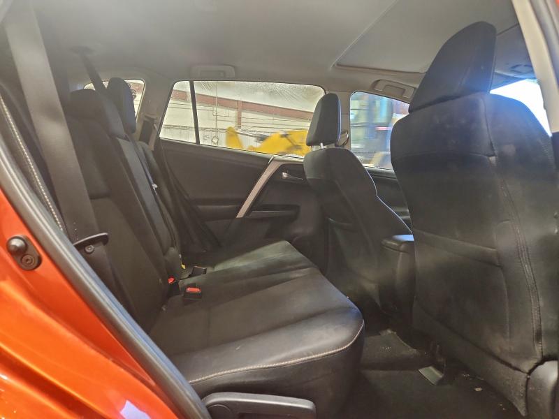 Photo 11 from auction – 2016 TOYOTA RAV4 XLE with VIN 2T3RFREV4GW490155