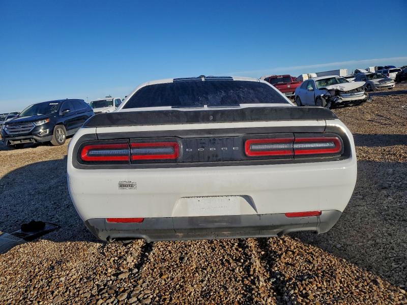 Photo 6 from auction – 2017 DODGE CHALLENGER with VIN 2C3CDZAG1HH502867