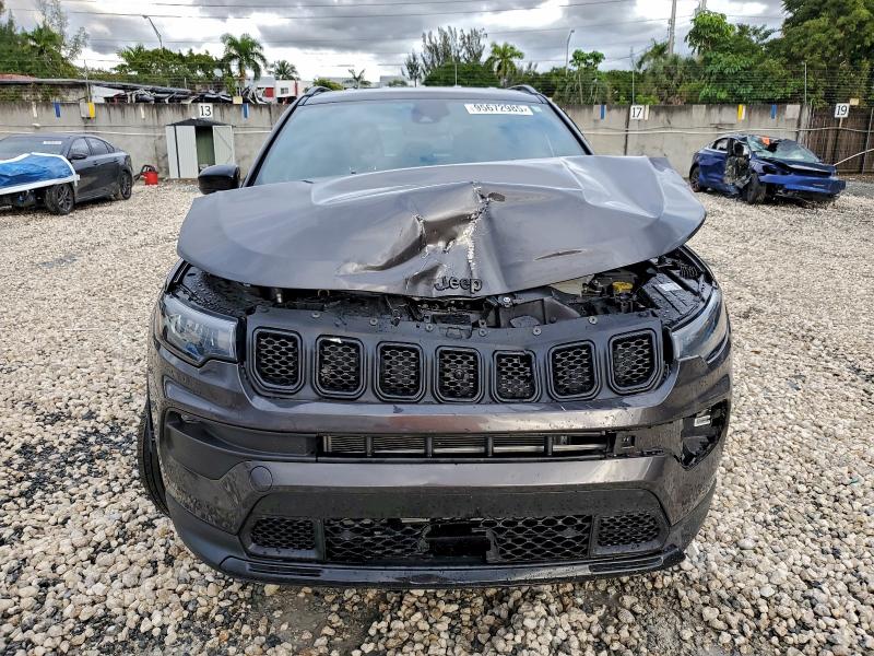 Zdjęcie 5 z aukcji – 2023 JEEP COMPASS LA z VIN 3C4NJDBN5PT530190