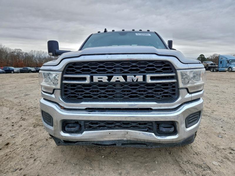 Photo 5 from auction – 2021 RAM 3500 with VIN 3C63RRGL9MG618417