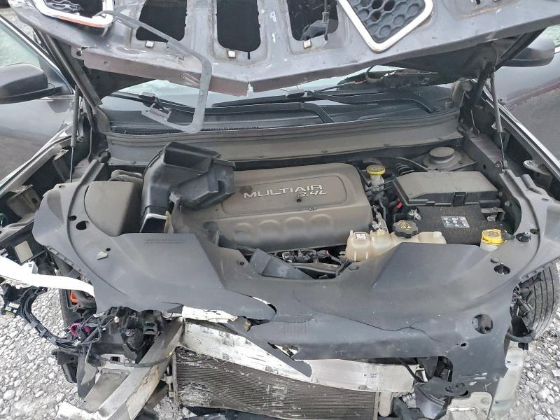 Photo 12 from auction – 2019 JEEP CHEROKEE with VIN 1C4PJLLB3KD154790
