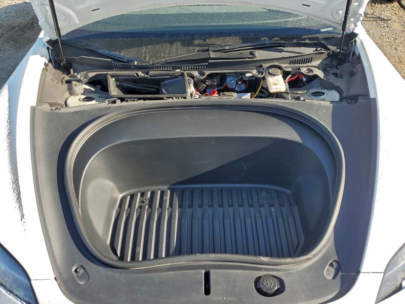 Photo 11 from auction – 2025 TESLA MODEL 3 with VIN 5YJ3E1EA8SF902342