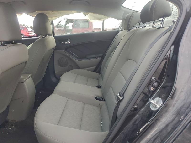 Photo 10 from auction – 2015 KIA FORTE LX with VIN KNAFK4A65F5332555