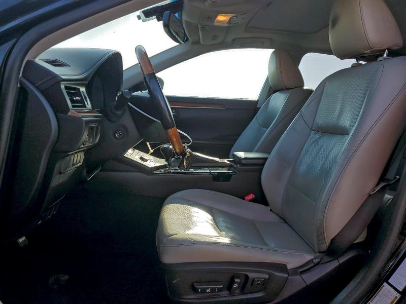 Photo 7 from auction – 2013 LEXUS ES 300H with VIN JTHBW1GG0D2015185