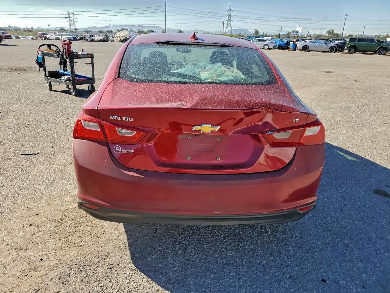 Photo 6 from auction – 2018 CHEVROLET MALIBU with VIN 1G1ZD5ST5JF156140