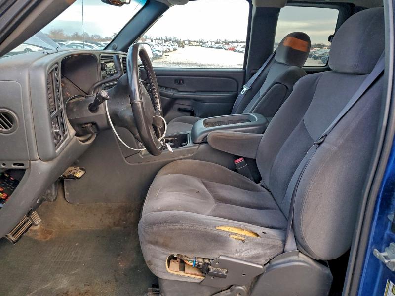 Photo 7 from auction – 2004 GMC NEW SIERRA with VIN 2GTEK19T841262409