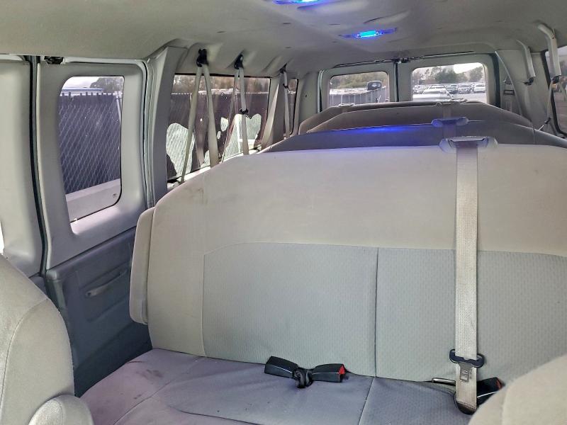 Photo 10 from auction – 1998 FORD ECONOLINE with VIN 1FBSS31S6WHA41817