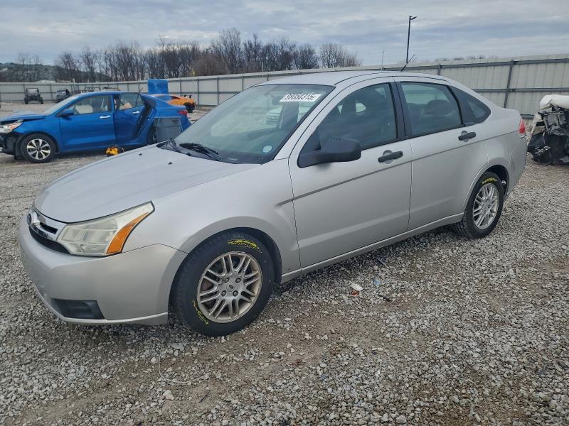 FORD FOCUS SE 2010 with VIN 1FAHP3FN8AW272304 - Photo from auction