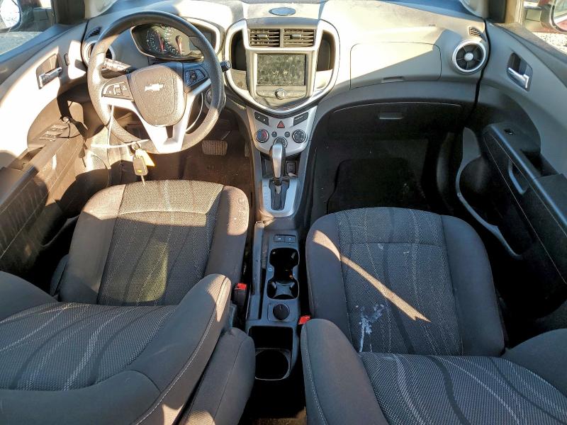 Photo 8 from auction – 2018 CHEVROLET SONIC LT with VIN 1G1JD5SH0J4105634