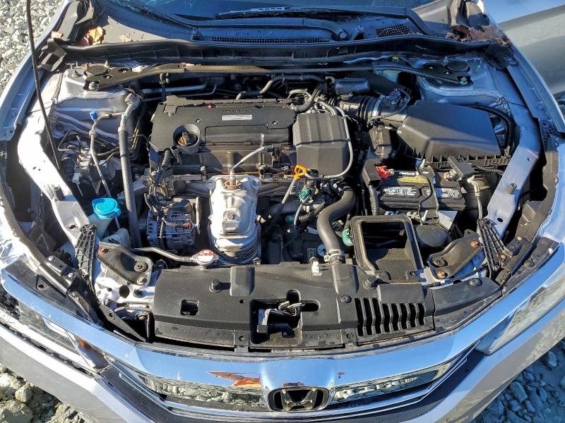 Photo 11 from auction – 2017 HONDA ACCORD with VIN 1HGCR2F59HA302685