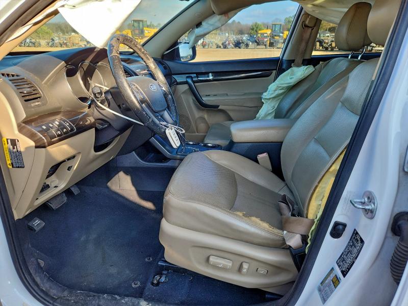 Photo 7 from auction – 2011 KIA SORENTO EX with VIN 5XYKU4A25BG154463