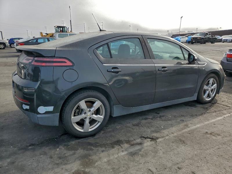 Photo 3 from auction – 2014 CHEVROLET VOLT with VIN 1G1RE6E41EU166723