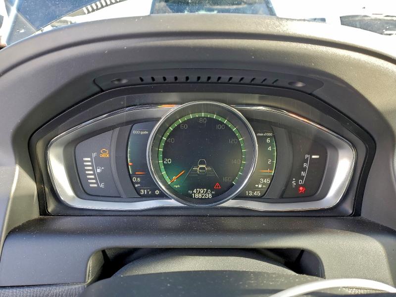 Photo 9 from auction – 2017 VOLVO XC60 T5 DY with VIN YV440MRR3H2075427