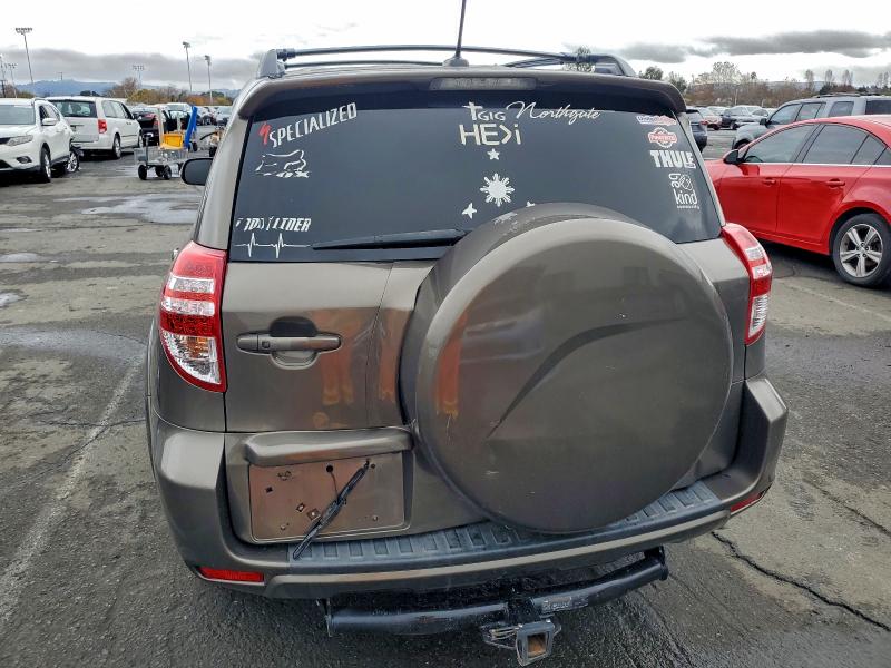 Photo 6 from auction – 2011 TOYOTA RAV4 LIMIT with VIN 2T3YF4DVXBW058629