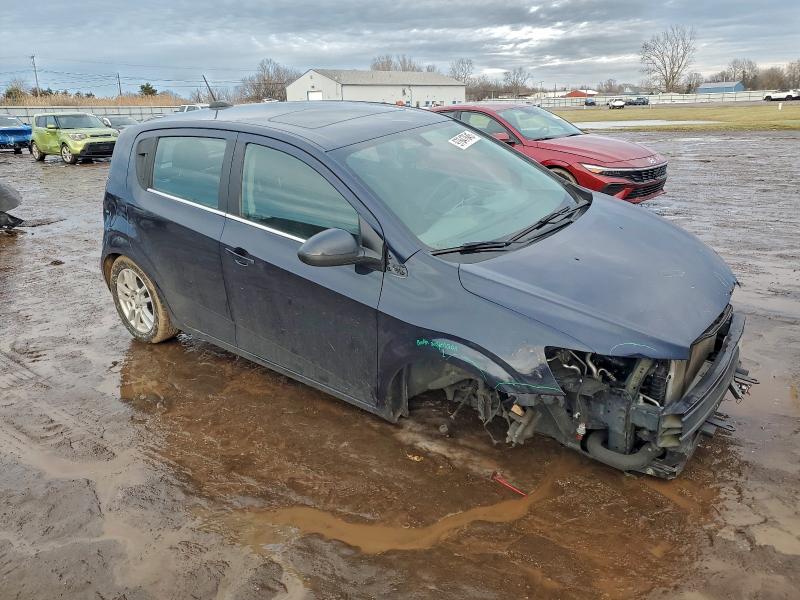Photo 4 from auction – 2015 CHEVROLET SONIC LT with VIN 1G1JC6SB0F4131260