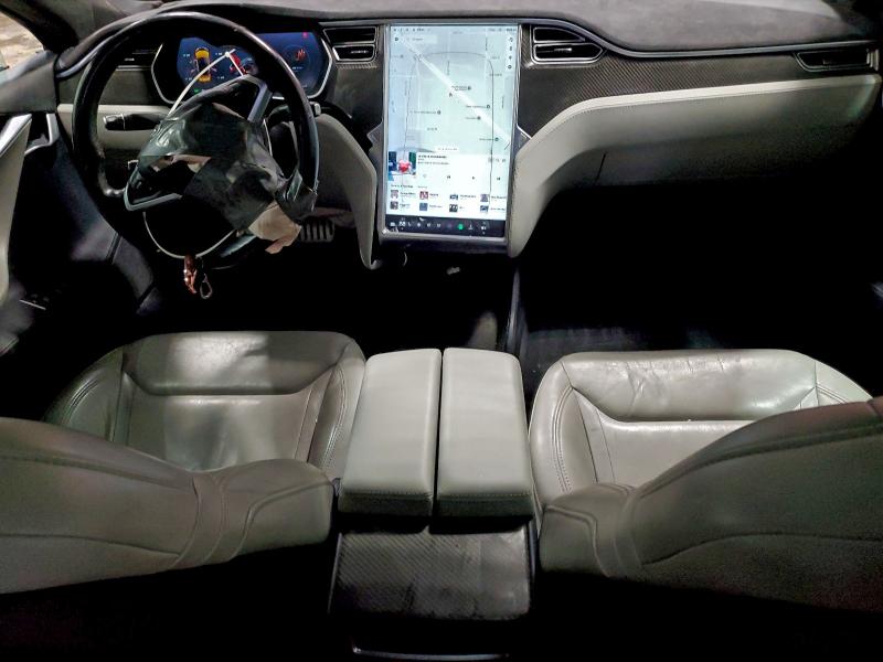 Photo 8 from auction – 2015 TESLA MODEL S P9 with VIN 5YJSA1V43FF097373