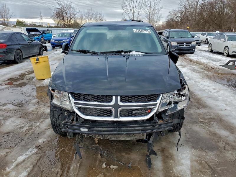 Photo 5 from auction – 2017 DODGE JOURNEY SE with VIN 3C4PDCAB1HT544414