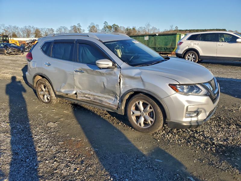 Photo 4 from auction – 2017 NISSAN ROGUE S with VIN JN8AT2MT6HW154110